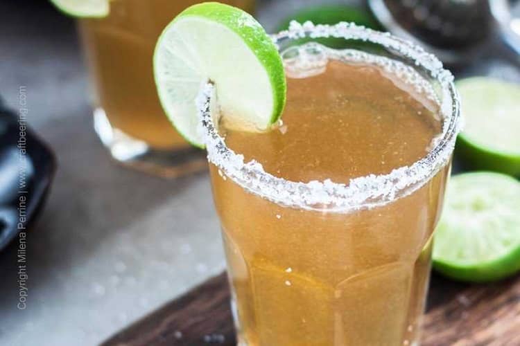 Chelada (Mexican Beer Cocktail With Lime) (1)