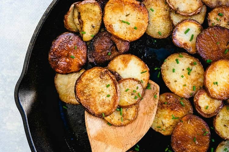 Pan-Fried Potatoes Crispy