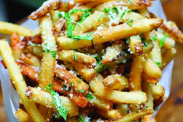Food: Parmesan Truffle Fries (Source: The Hungry Hooker)