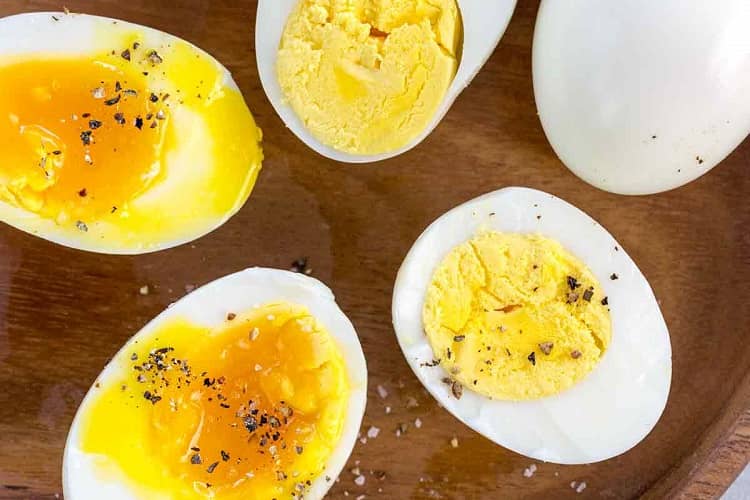 Pot Eggs hard-boiled