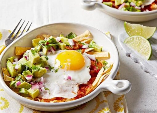 Chilaquiles with Avocado Easy (1)