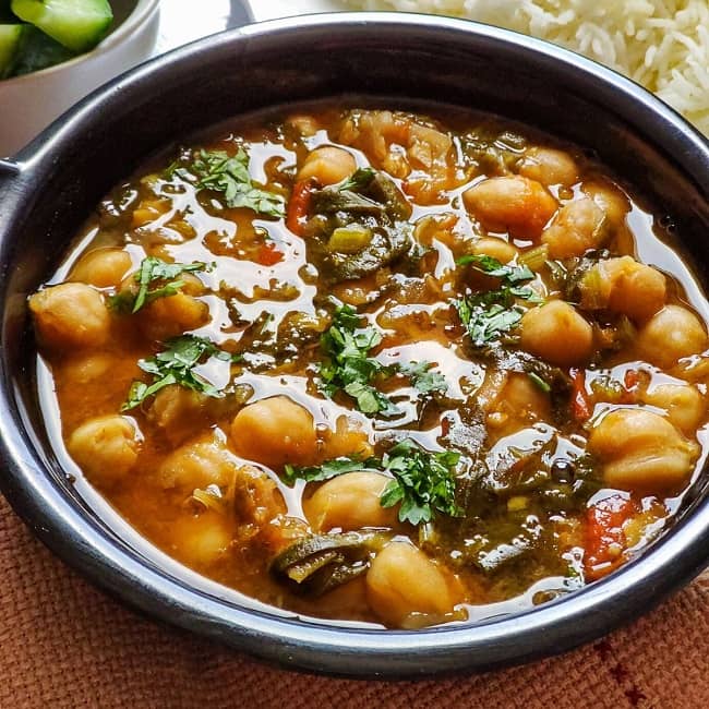 Curried Chickpeas With Spinach Recipe 