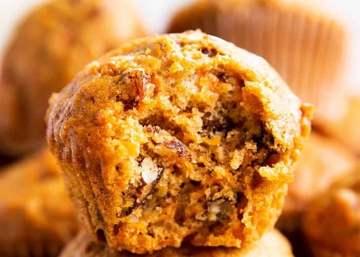 Healthy Carrot Muffins (1)