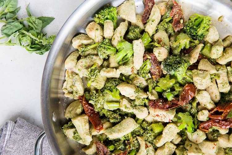 Pesto Chicken And Broccoli Salad 