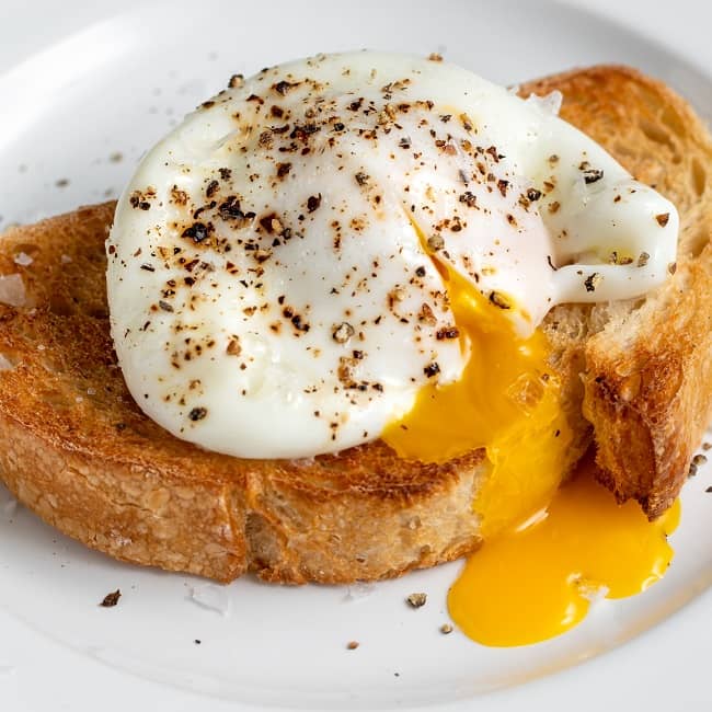 Poached Egg yum (1)