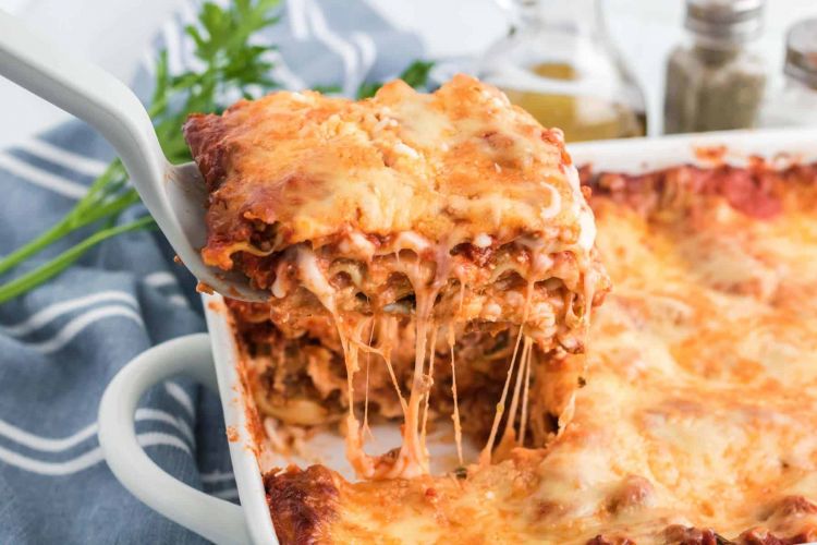 Making Easy Homemade Lasagna