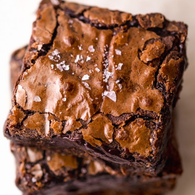 Easy Ways To Make The World Best Fudgiest Brownies