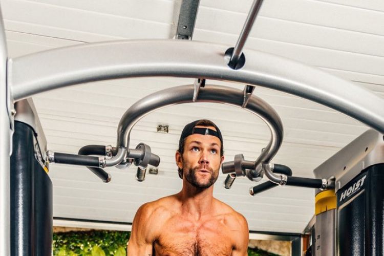 Jared Padalecki Workout Routine, Diet Plan, Exercise, Body
