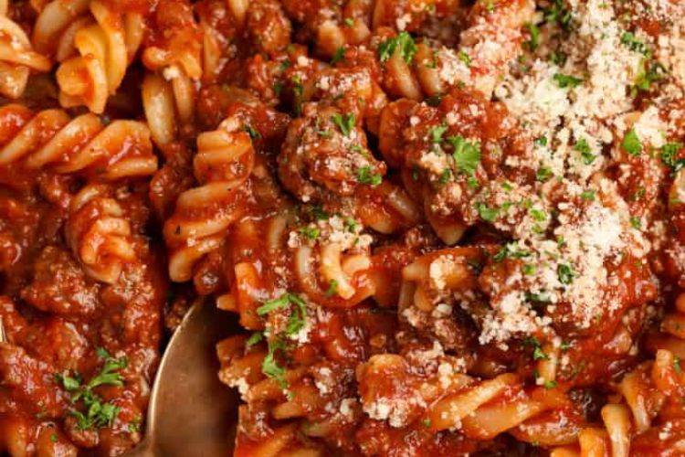Fusilli with Meat Sauce