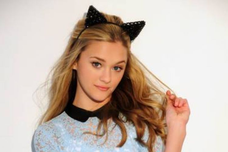 Lizzy Greene