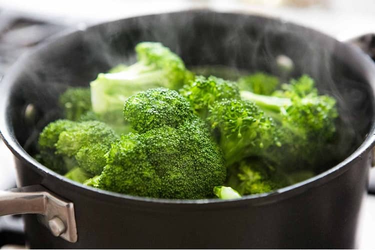 Steamed Broccoli (1)