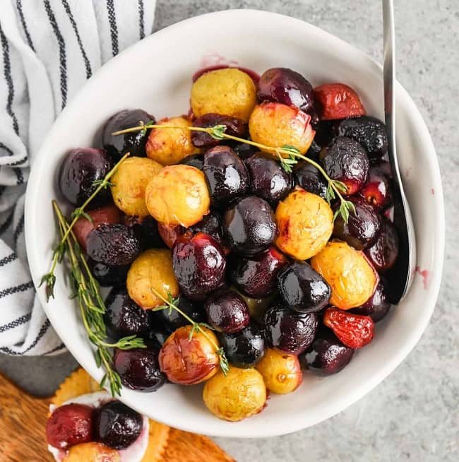 Balsamic Roasted Grapes Easy