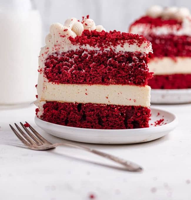 Red Velvet Cheesecake Yum (1)