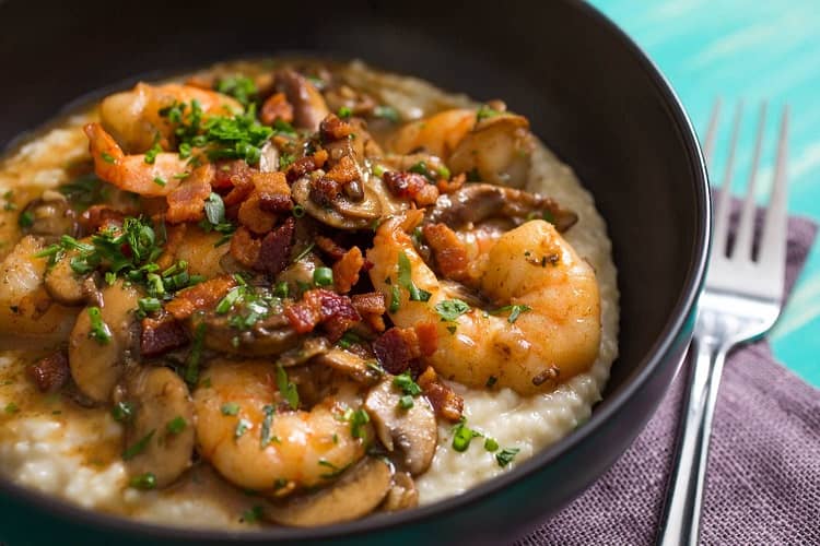 Shrimp and Grits Yum (1)