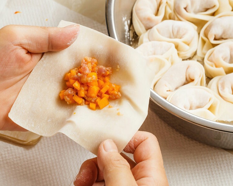 Wonton wrappers
