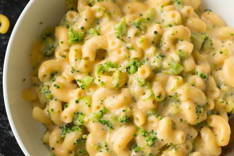 Stove Top Broccoli Mac and Cheese