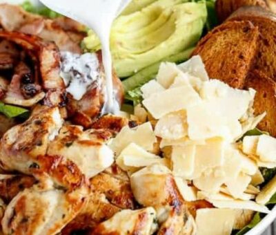 skinny chicken and avocado caesar salad