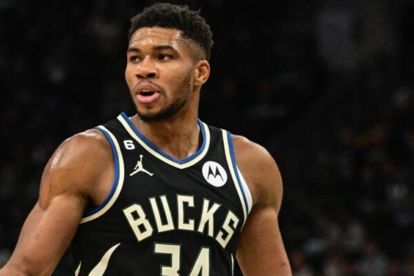 Who Is Giannis Antetokounmpo? Net Worth, Partner, Biography