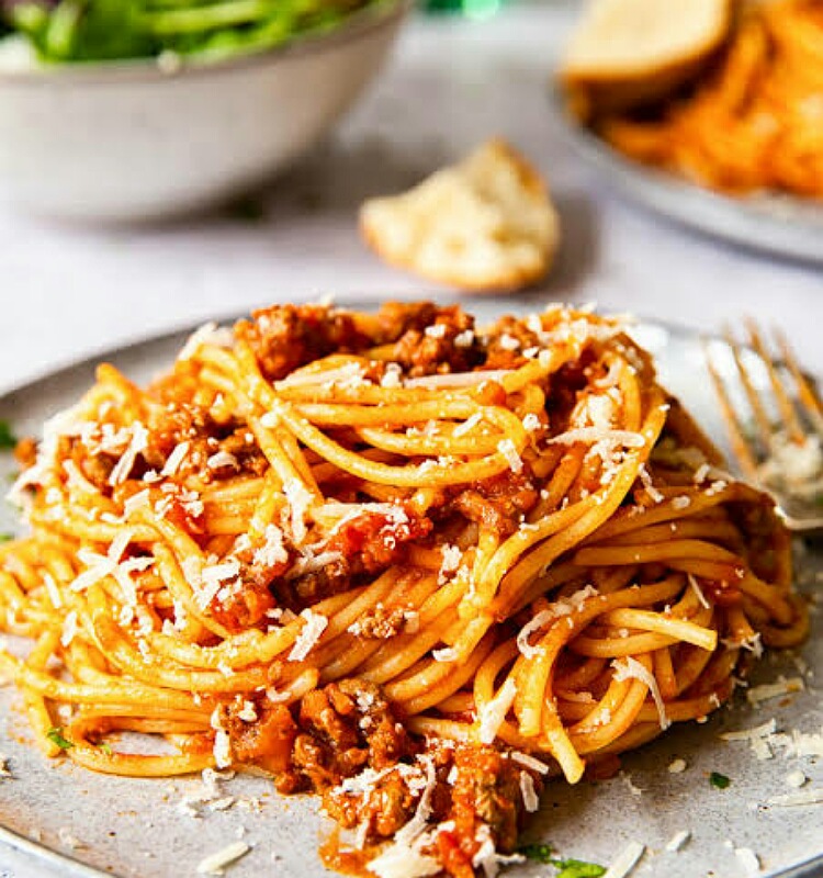 classic spaghetti bolognese