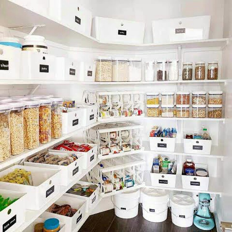Organized pantry 